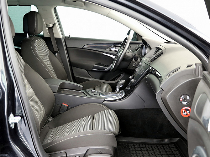 Opel Insignia Sports Tourer ATM 2.0 CDTi 118kW Таллин - изображение 6