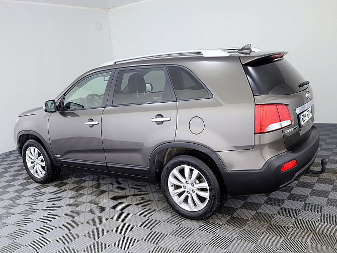 Kia Sorento Luxury 4x4 ATM 2.2 CRDi 145kW Tallina - foto 4