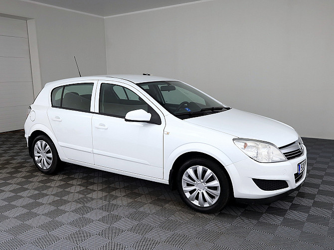 Opel Astra Elegance Facelift ATM 1.6 85kW Tallina - foto 1
