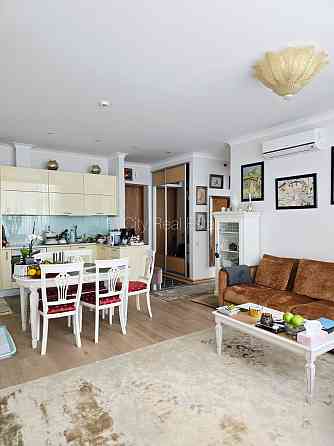 Новостройка, закрытый двор, озеленённая территория со свежепосаженными Jūrmala