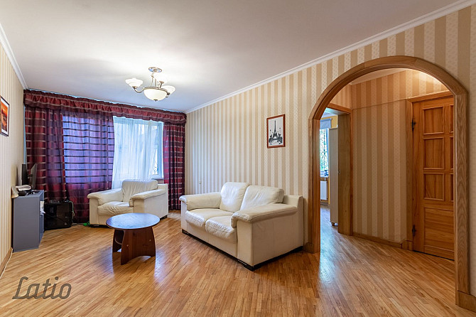 Tiek pārdots lielisks 5 istabu dzīvoklis Imantā pilnībā iekārtots tūlītējai dzīvošanai.

Īpašumā ir  Рига - изображение 4