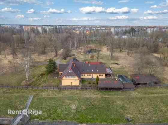 For sale: a 3-story private house in Salaspils by the Daugava River with a 2.3 ha plot of land.  The Salaspils