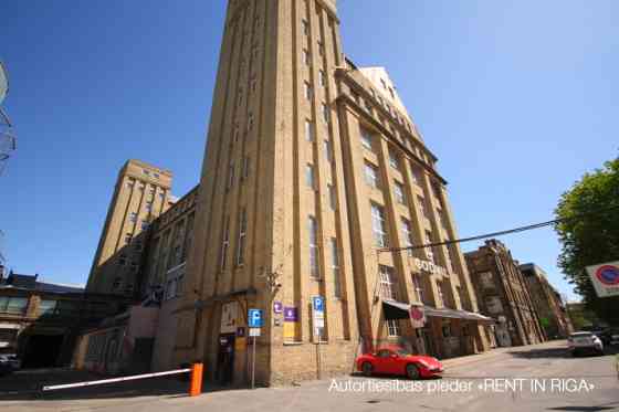 Сдается помещение на ВЭФЕ.  + Помещение сдается с полной отделкой, но по желанию Rīga