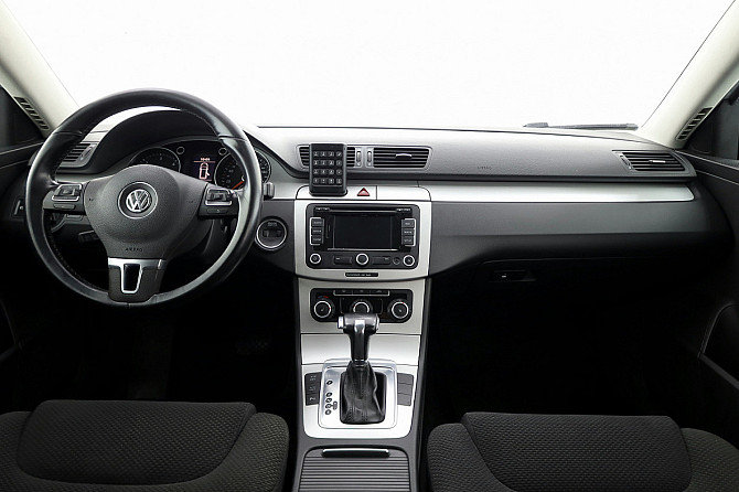 Volkswagen Passat Comfortline Facelift ATM 2.0 TDI 103kW Tallina - foto 5