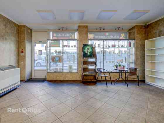 КОММЕРЧЕСКИЕ ПОМЕЩЕНИЯ В АРЕНДУ В ЦЕНТРЕ, УЛИЦА БРУНИНИЕКУ (1 ЭТАЖ)  Сдаются в Rīga