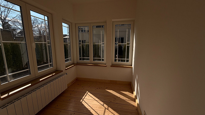 Продаётся всесезонный дом, расположенный в самом центре курортного города Юрмала, в 50 м от... Jūrmala - foto 7