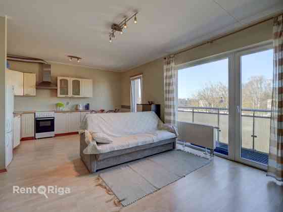 Продаётся светлая, просторная и функционально продуманная 3-комнатная квартира в Rīga