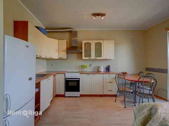 Продаётся светлая, просторная и функционально продуманная 3-комнатная квартира в Rīga