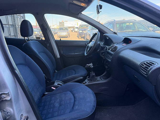 Peugeot 206 Elegance 1.4 HDi 50kW Таллин - изображение 6
