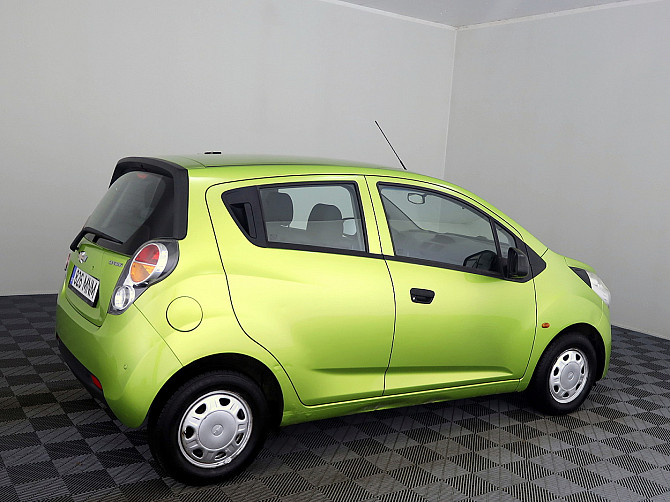 Chevrolet Spark Comfort 1.0 50kW Таллин - изображение 3