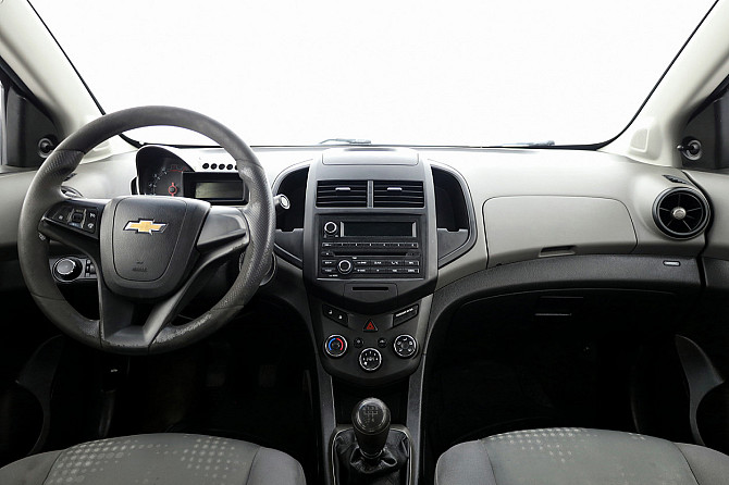 Chevrolet Aveo Comfort 1.2 51kW Таллин - изображение 5