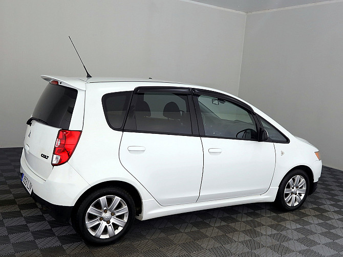 Mitsubishi Colt Facelift 1.3 70kW Tallina - foto 3