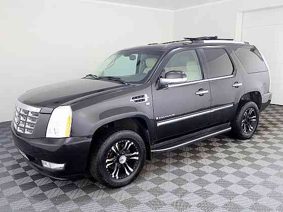 Cadillac Escalade Luxury LPG ATM 6.2 301kW Tallina