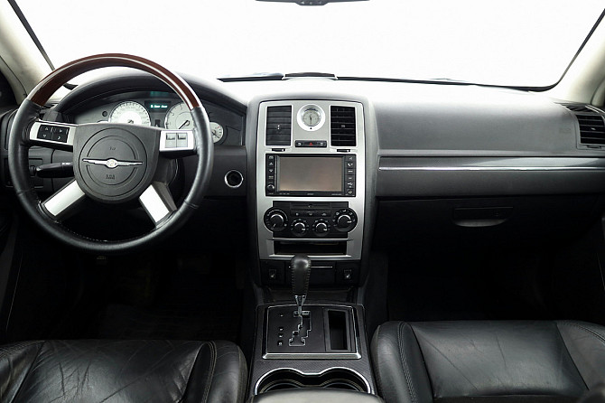 Chrysler 300 C SRT Design 3.0 CRD 155kW Tallina - foto 5