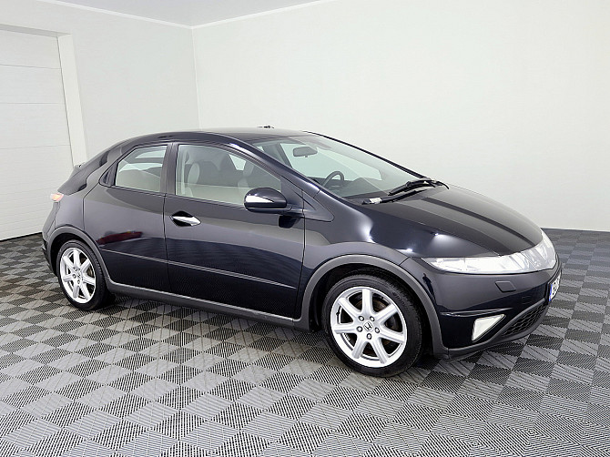 Honda Civic Elegance ATM 1.8 103kW Tallina - foto 1