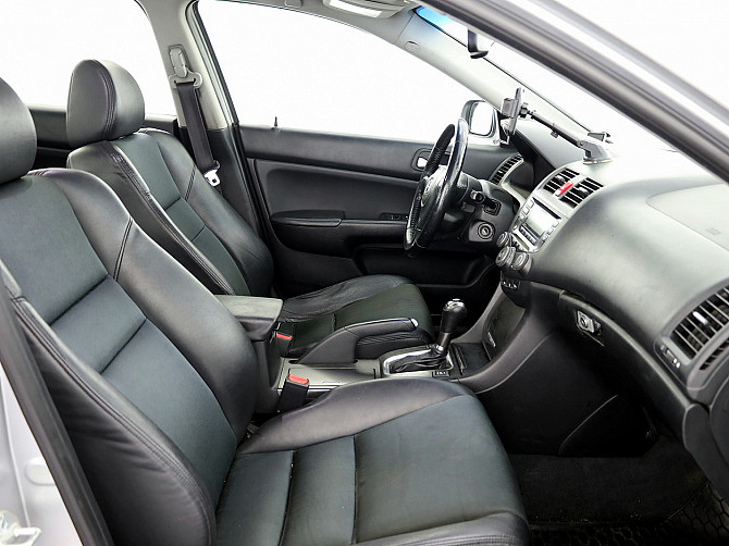 Honda Accord Luxury Facelift ATM 2.0 114kW Tallina - foto 6