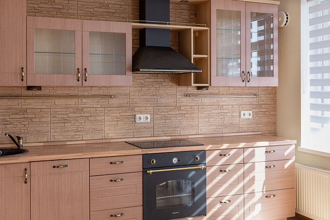 2 istabu dzīvoklis Mežaciems projektā ar balkonu.
Izīrē gaišu, siltu un mājīgu 2 istabu dzīvokli... Рига - изображение 4