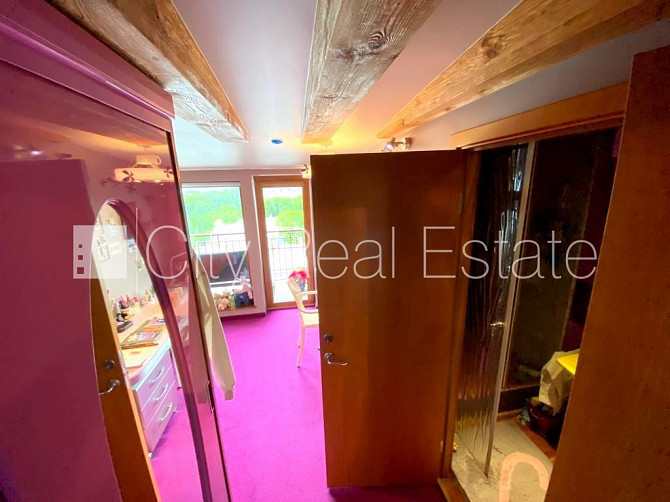 Fasādes māja, restaurēta māja, ieeja no ielas un pagalma, ir lifts, balkons, logi vērsti Rīga - foto 6