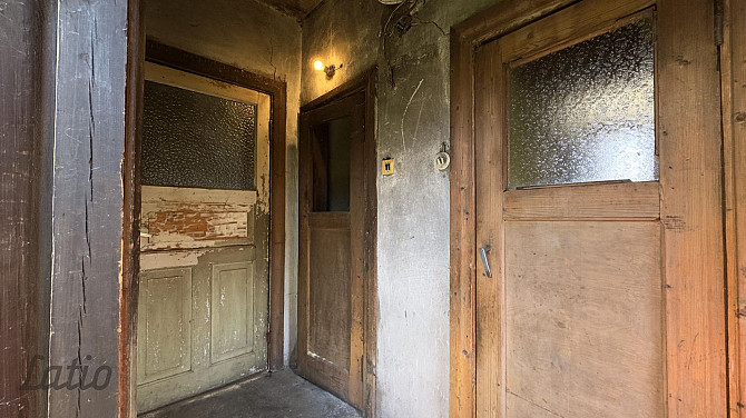 Pārdod četru istabu dzīvokli Viesītē, Raiņa ielā 55. Nekustamais īpašums sastāv no Jēkabpils un novads - foto 2