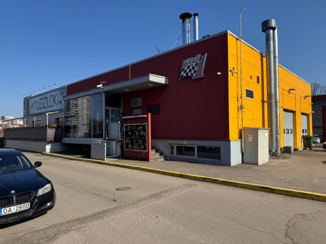 Komercobjekts ar stabildu naudas plūsmu.  - Zeme 7153 kvm. - 4 celtnes ar kopējo platību 1493 Rīga - foto 5