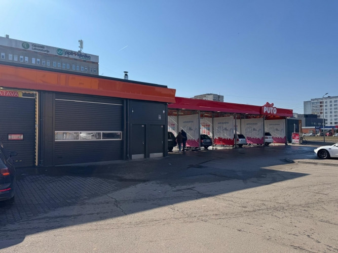 Komercobjekts ar stabildu naudas plūsmu.  - Zeme 7153 kvm. - 4 celtnes ar kopējo platību 1493 Rīga - foto 8