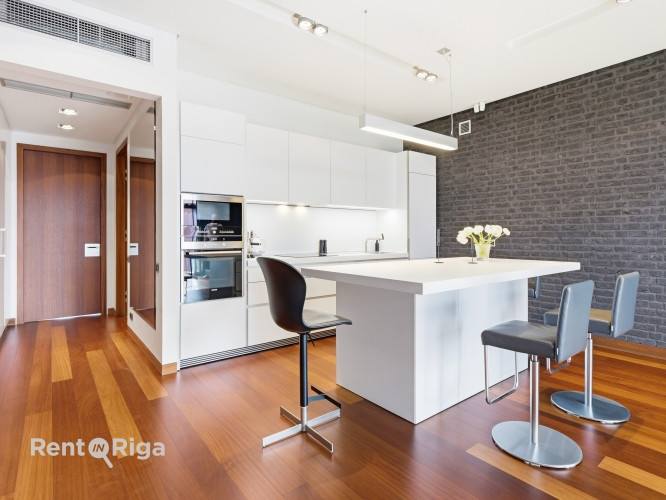 Pārdod ar gaumi iekārtotu dzīvokli vienā no Rīgas izsmalcinātākajiem dzīvojamiem Rīga - foto 7