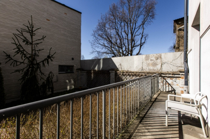 3 istabu dzīvoklis vienā no prestižākajām vietām Rīgā- Ķīpsalā.   Šī apkaime izceļas Rīga - foto 7