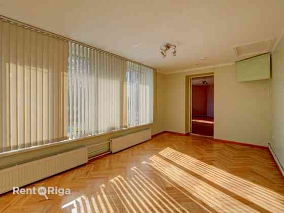 Продается инвестиционная недвижимость в Елгаве  стабильная коммерческая Jelgava un novads