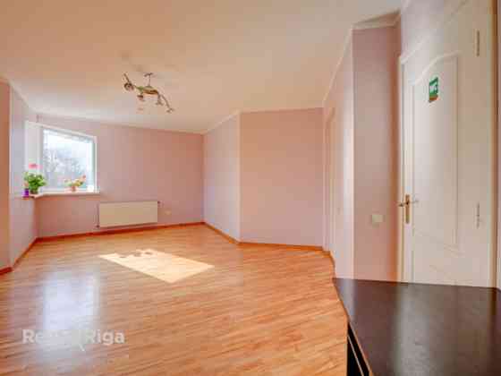 Продается инвестиционная недвижимость в Елгаве  стабильная коммерческая Jelgava un novads