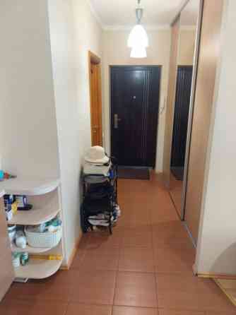 Просторная и светлая 3-комнатная квартира с двумя балконами и парковочным местом Rīga