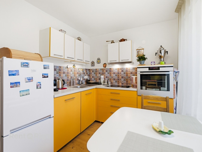 Īpašuma lokācija piedāvā ikdienā baudīt gan jūras svaigo gaisu, gan arī daudzveidīgas Jūrmala - foto 6