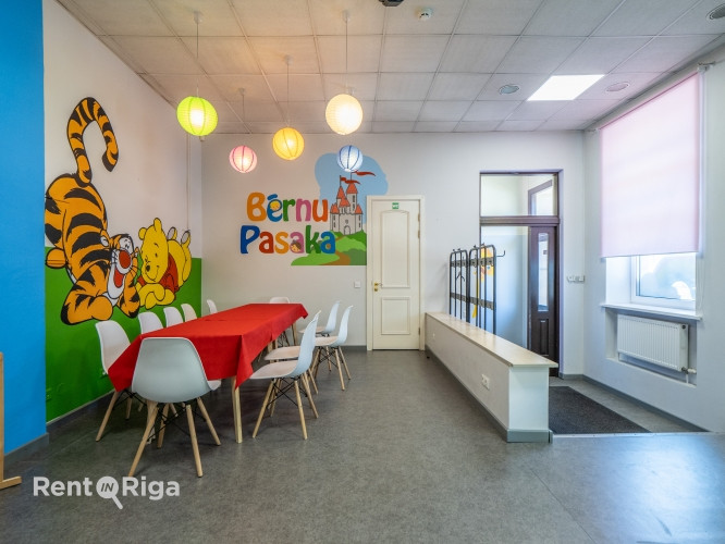 Veikala vai biroja telpas Jūsu biznesam.  Plānojums:  Privāta ieeja no Hospitāļu ielas. Rīga - foto 4