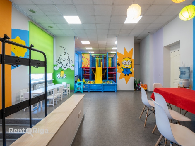 Veikala vai biroja telpas Jūsu biznesam.  Plānojums:  Privāta ieeja no Hospitāļu ielas. Rīga - foto 6