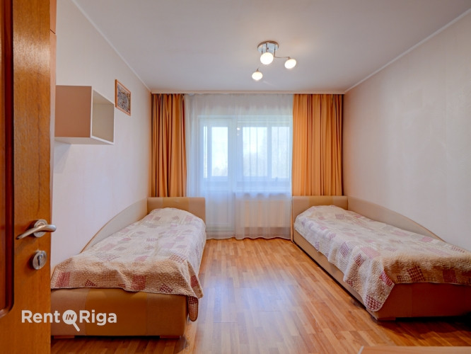 Продаётся светлая, уютная и функционально продуманная 3-комнатная квартира в Рига - изображение 5