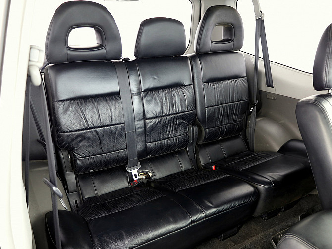 Mitsubishi Pajero Luxury ATM 3.2 DI-D 118kW Таллин - изображение 7