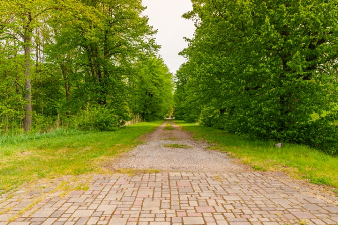 Pārdod trīsstāvu privātmāju Salaspilī ar 8.3 ha zemi.  Zeme ir sadalīta 4 zemes gabalos: - Salaspils - foto 8