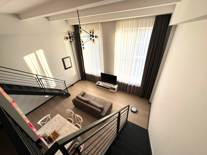 Loft stila dzīvoklis 