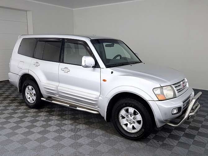 Mitsubishi Pajero Luxury ATM 3.2 DI-D 121kW Таллин - изображение 1