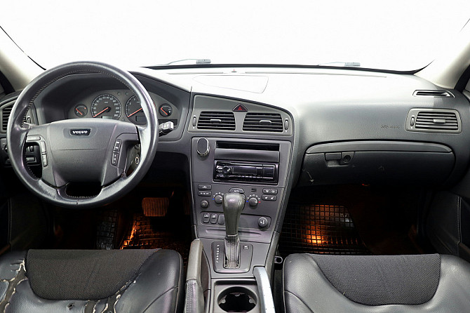 Volvo XC70 Summum AWD ATM 2.4 147kW Tallina - foto 5