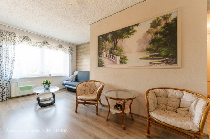 Mājīgs studio tipa dzīvoklis Klusā rajonā.  Lieliska atrašanās vieta, pastaigas attālumā Rīga - foto 2