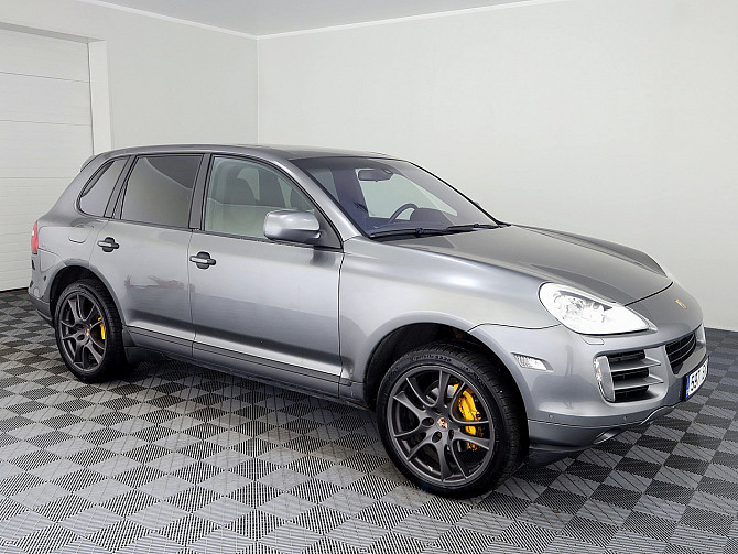 Porsche Cayenne Platinum Facelift ATM 3.0 TDI 176kW Tallina - foto 1