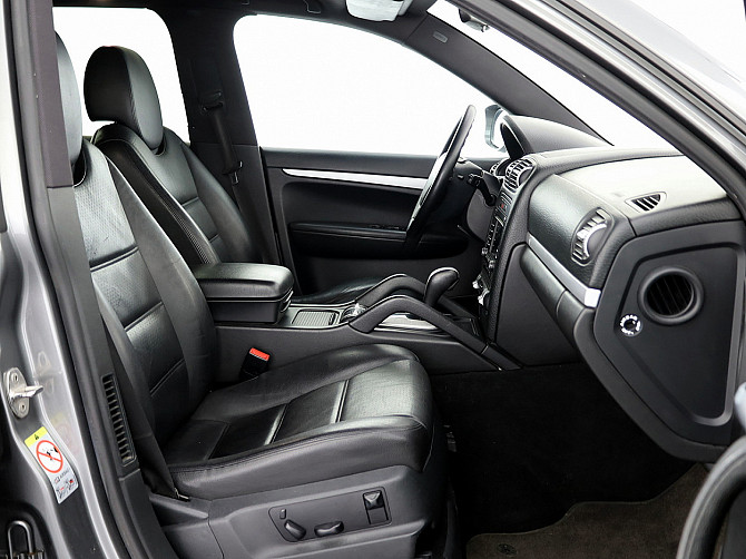 Porsche Cayenne Platinum Facelift ATM 3.0 TDI 176kW Tallina - foto 6