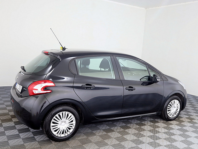 Peugeot 208 Elegance 1.0 50kW Tallina - foto 3