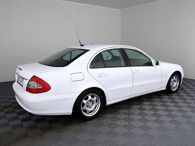 Mercedes-Benz E 200 Elegance Facelift ATM 1.8 120kW Таллин - изображение 3