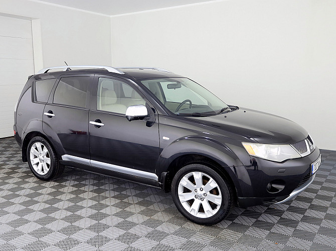 Mitsubishi Outlander Luxury 2.0 DI-D 103kW Tallina - foto 1