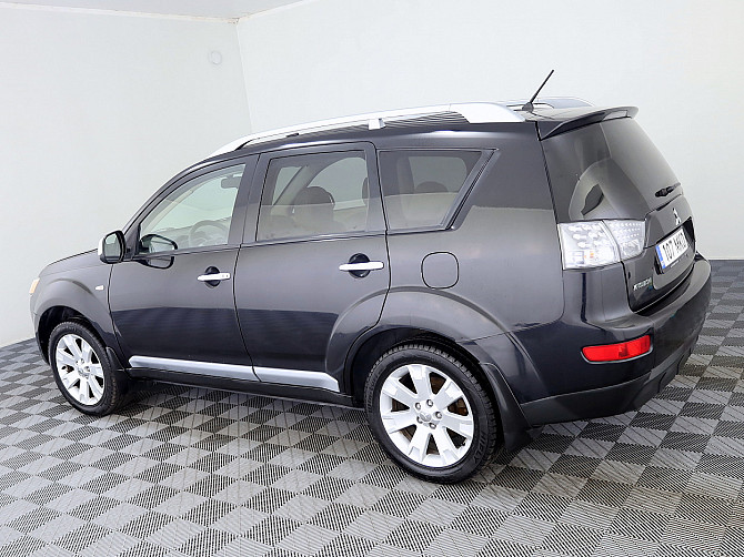 Mitsubishi Outlander Luxury 2.0 DI-D 103kW Tallina - foto 4