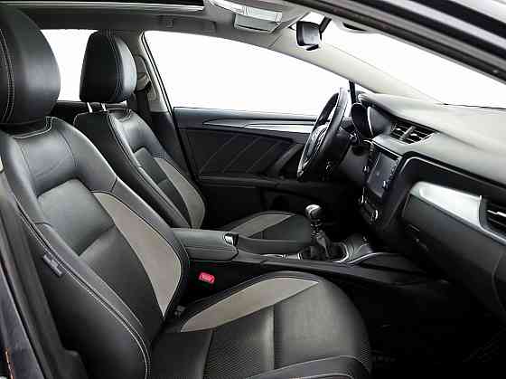 Toyota Avensis Luxury 1.6 D-4D 82kW Tallina