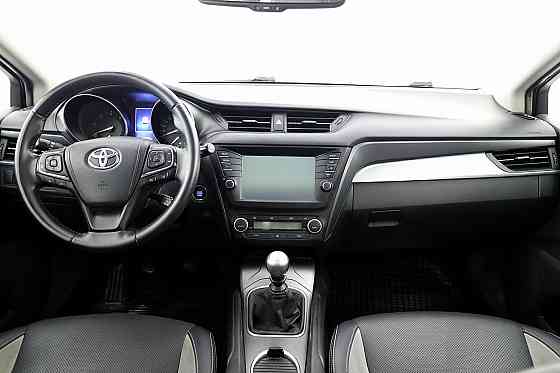 Toyota Avensis Luxury 1.6 D-4D 82kW Tallina