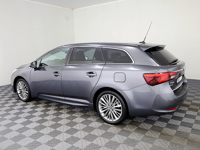 Toyota Avensis Luxury 1.6 D-4D 82kW Tallina - foto 4