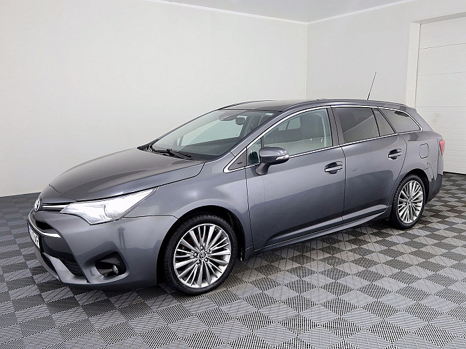 Toyota Avensis Luxury 1.6 D-4D 82kW Tallina - foto 2